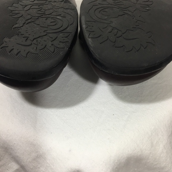 𝅺CLARKS Clogs Brown Side Buckle 7.5 M - Picture 6 of 12